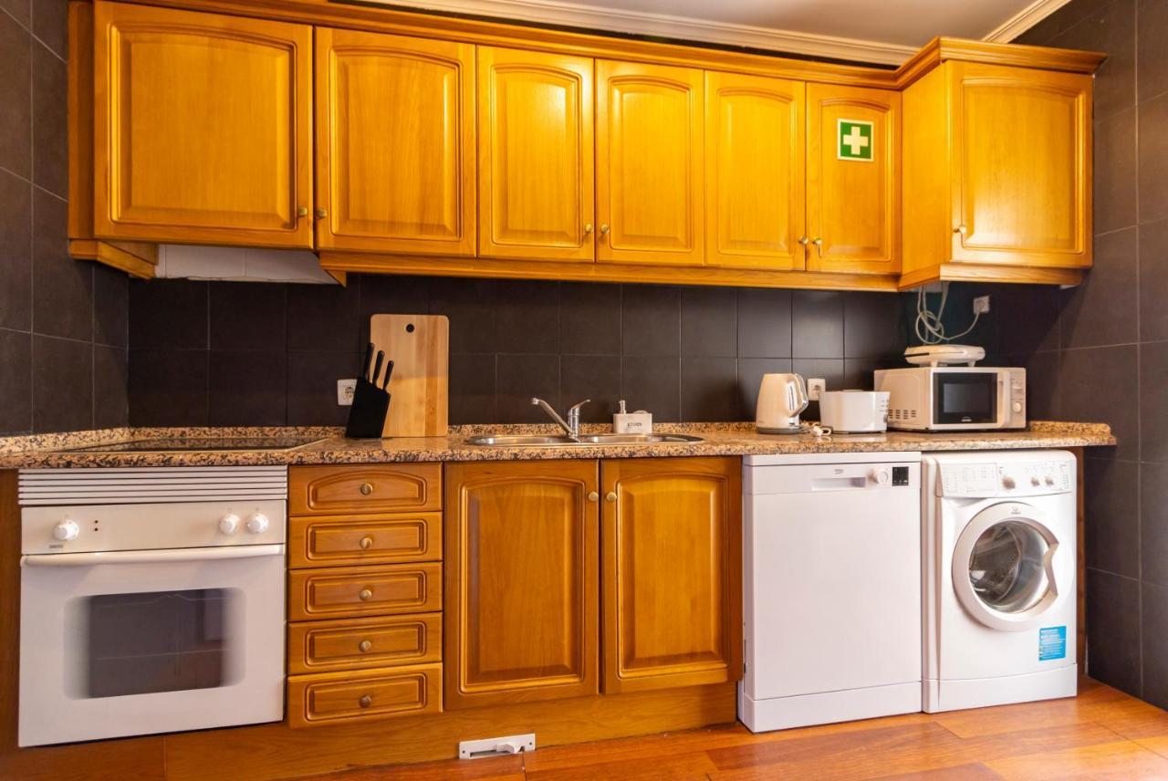 Spaceful Apartment In Албуфейра Экстерьер фото